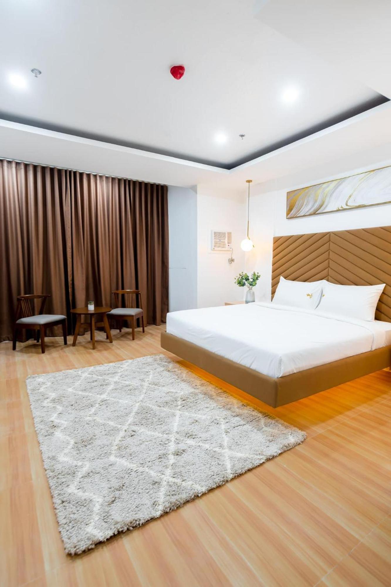 The Glend Hotel Iloilo Passi Exterior photo